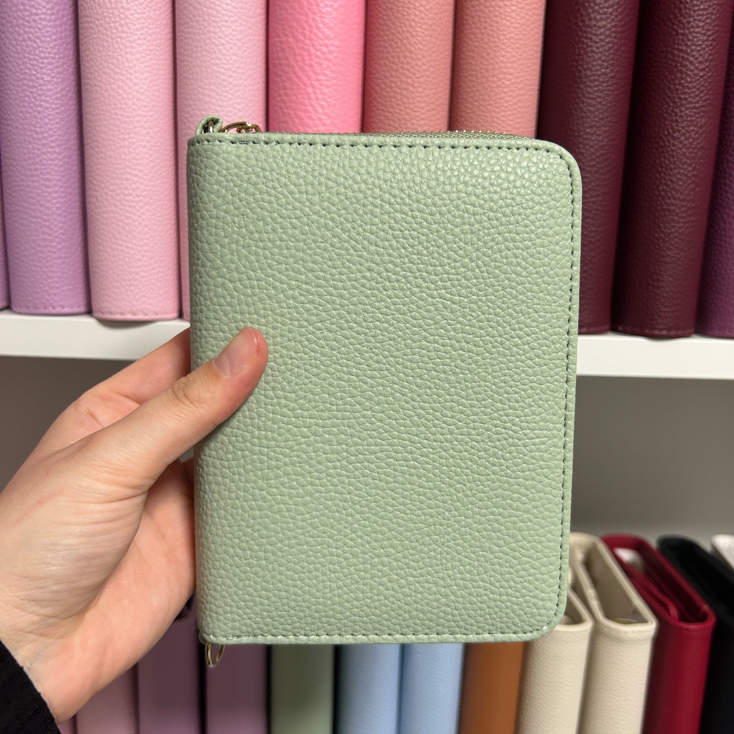 A7 Zip Deluxe Binder